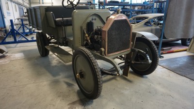 Renovated military vehicle FIAT 15 TER